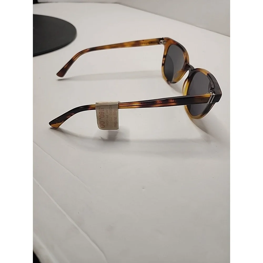 VonZipper Jethro Sunglasses Brown Cat Eye Tortoise Shell